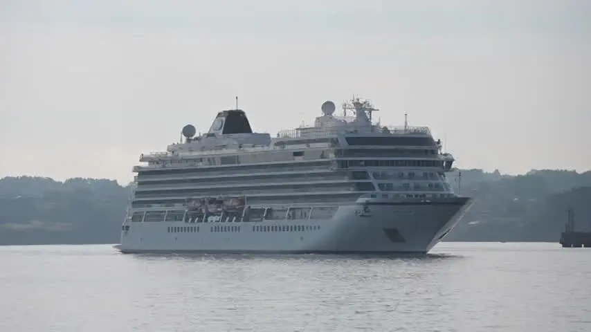 El puerto de A Coru&ntilde;a recibe el primer crucero desde el inicio de la crisis sanitaria