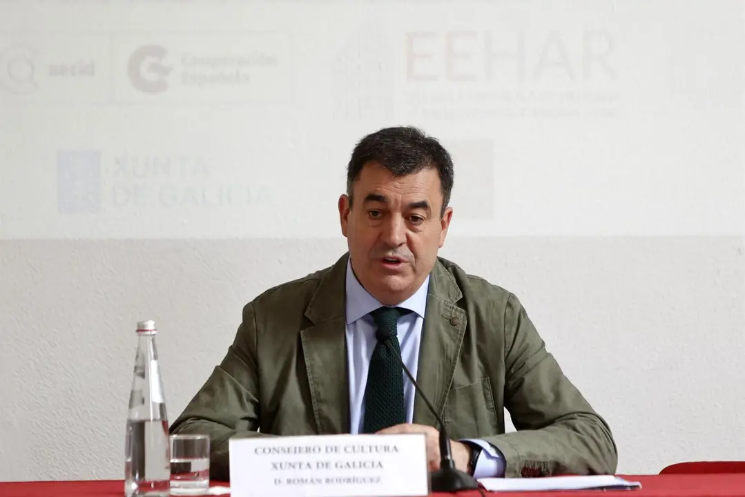 El conselleiro de Cultura, Educaci&oacute;n, FP e Universidades, Rom&aacute;n Rodr&iacute;guez. - EFE