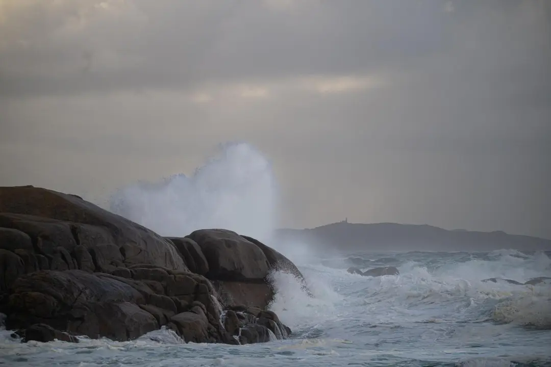 El mar con olas por el temporal - Elena Fern&aacute;ndez / Europa Press
