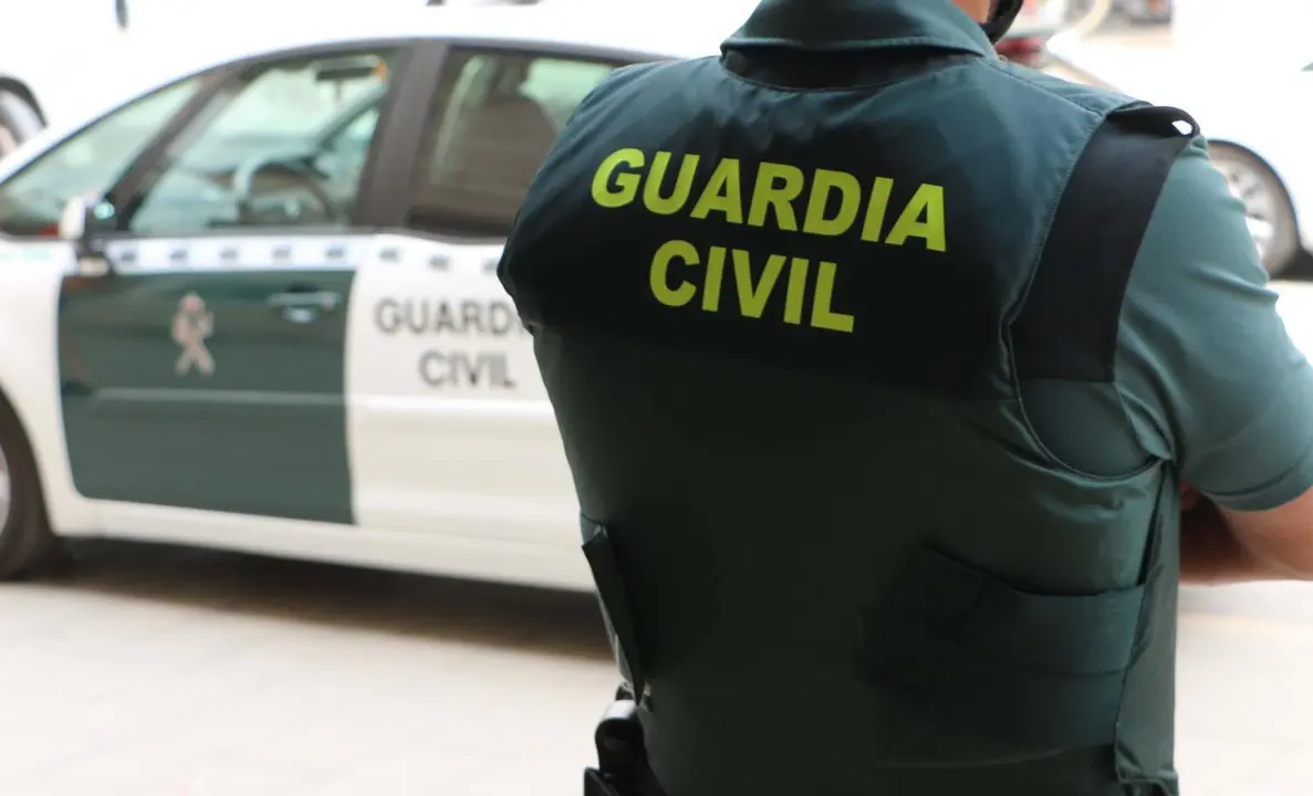  - guardia civil