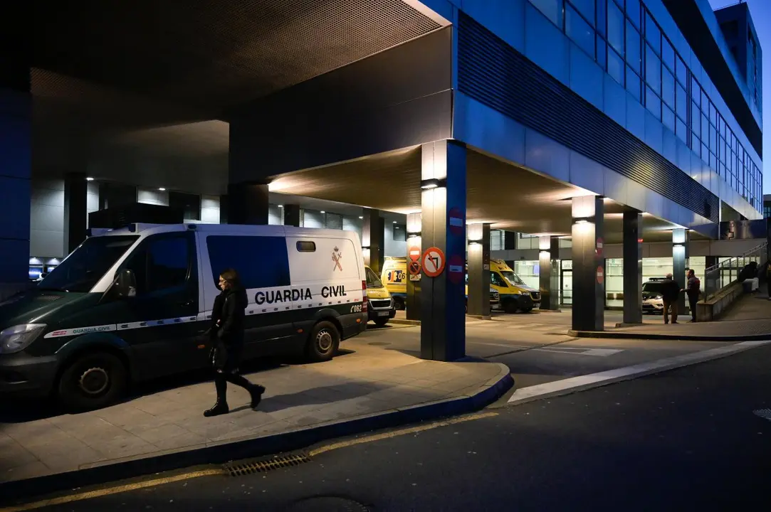 Guardia Civil en el complejo hospitalario de A Coru&ntilde;a. - EP
