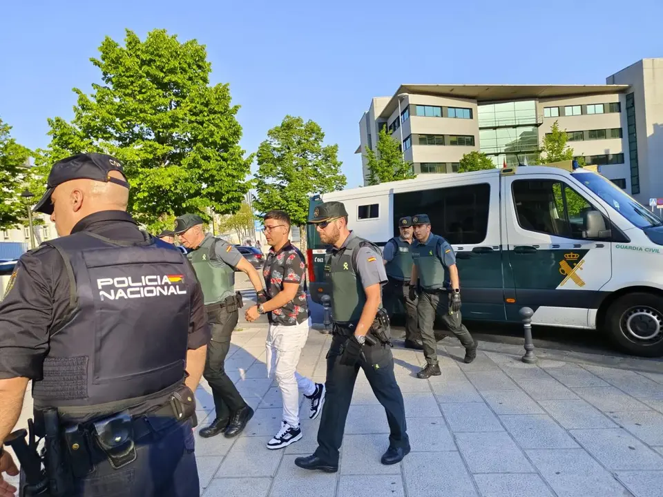 El acusado llegando al juzgado. - EP