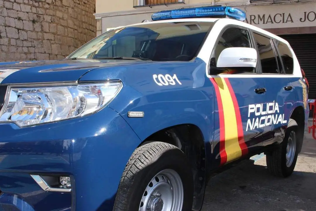 Polic&iacute;a Nacional | EP