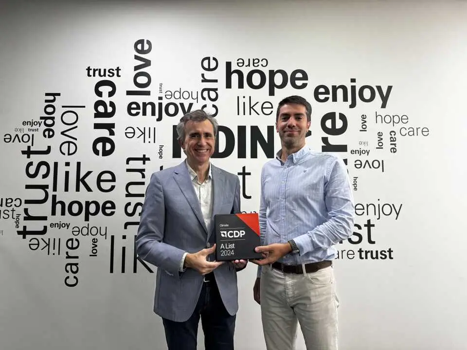 Juan Naya, CEO de ISDIN, y Ferran Miquel, responsable de ESG | ISDIN