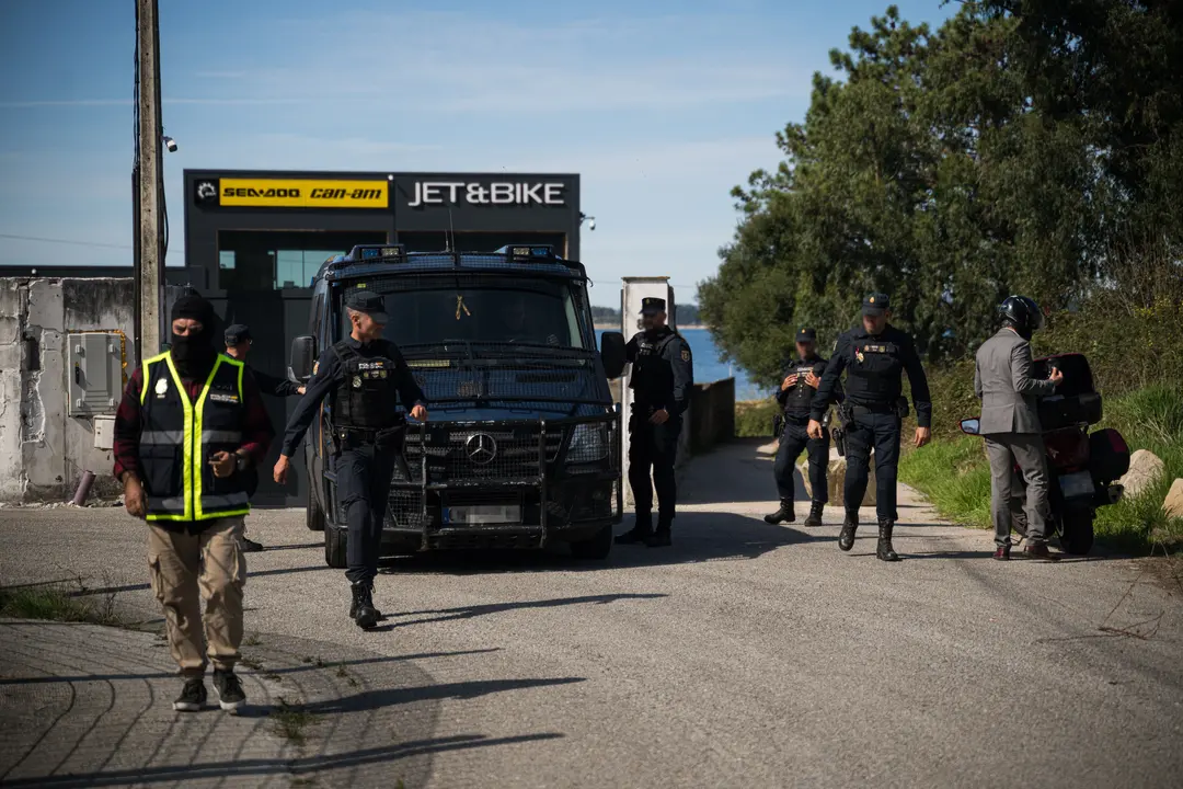 El operativo de la Polic&iacute;a Nacional | Elena Fern&aacute;ndez / Europa Press