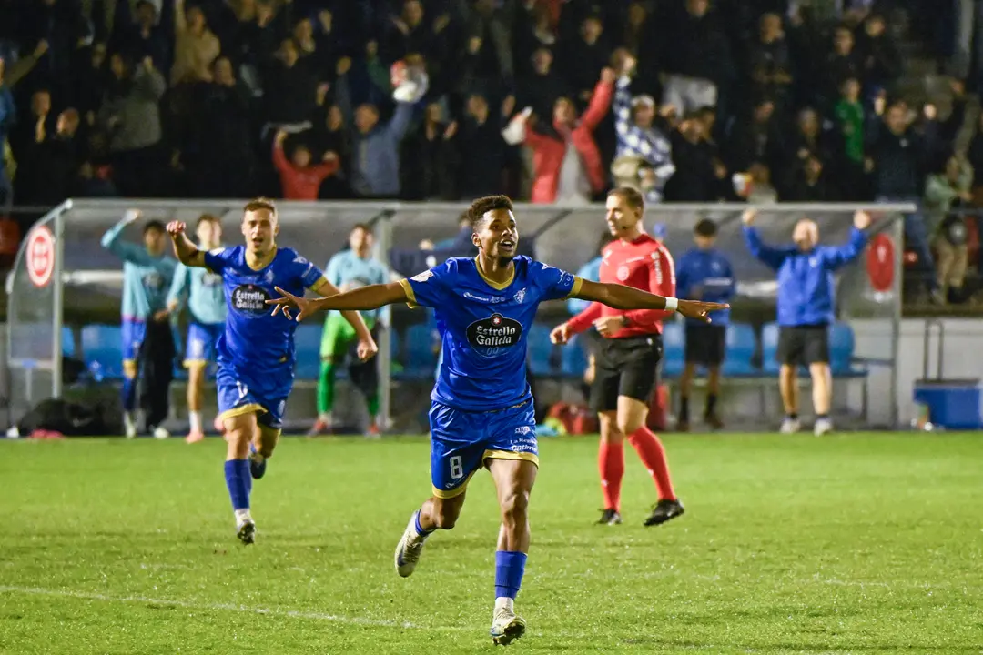 Gol del Ourense.
