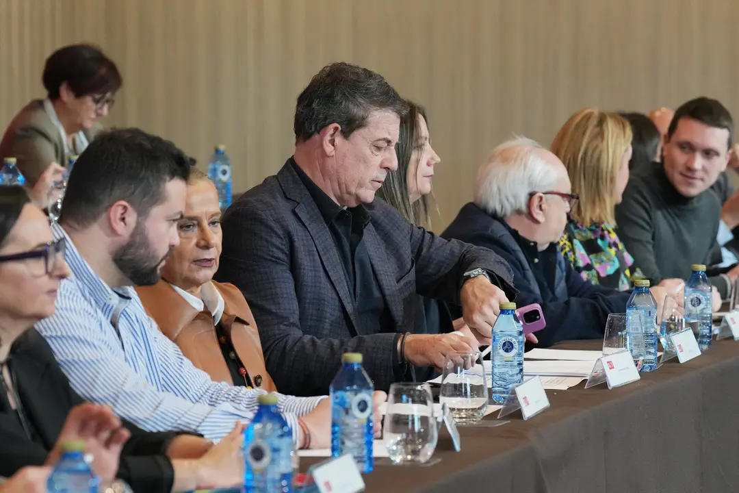 El secretario general del PSdeG y portavoz del Grupo Socialista en el Parlamento de Galicia, Jos&eacute; Ram&oacute;n G&oacute;mez Besteiro | &Aacute;lvaro Ballesteros / Europa Press