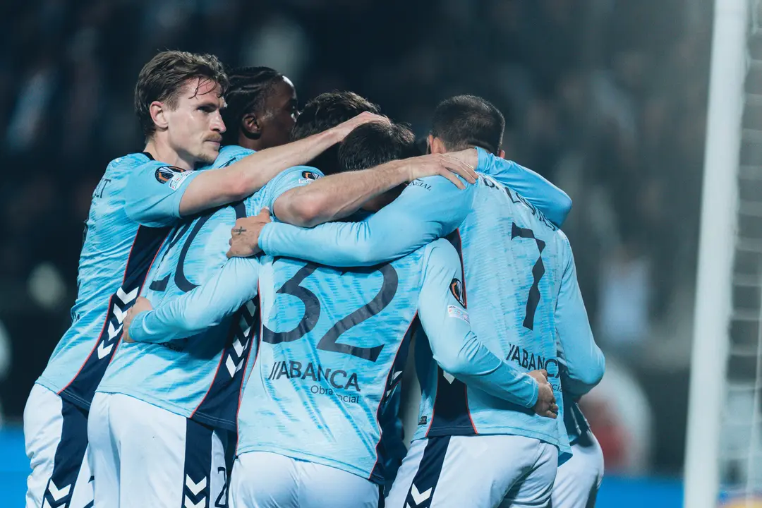 El Celta celebra uno de sus goles al PAOK de Sal&oacute;nica | @RCCelta / X