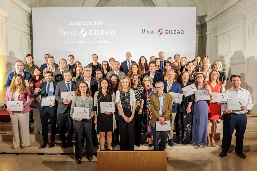 Beneficiados por la XI y XII edici&oacute;n de las Becas Gilead a la Investigaci&oacute;n Biom&eacute;dica