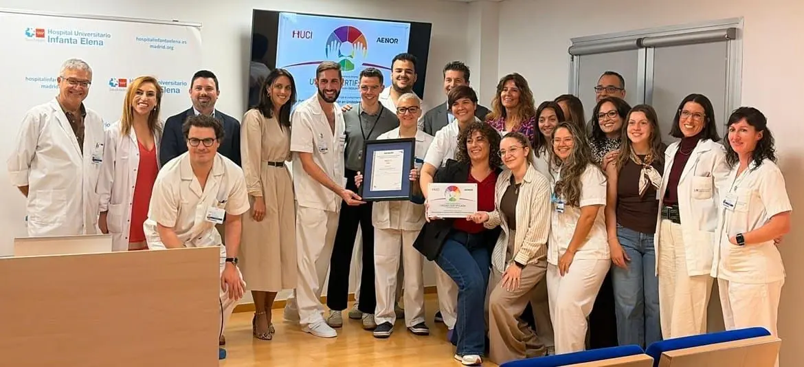 Profesionales de la UCI | Foto del Hospital Universitario Infanta Elena