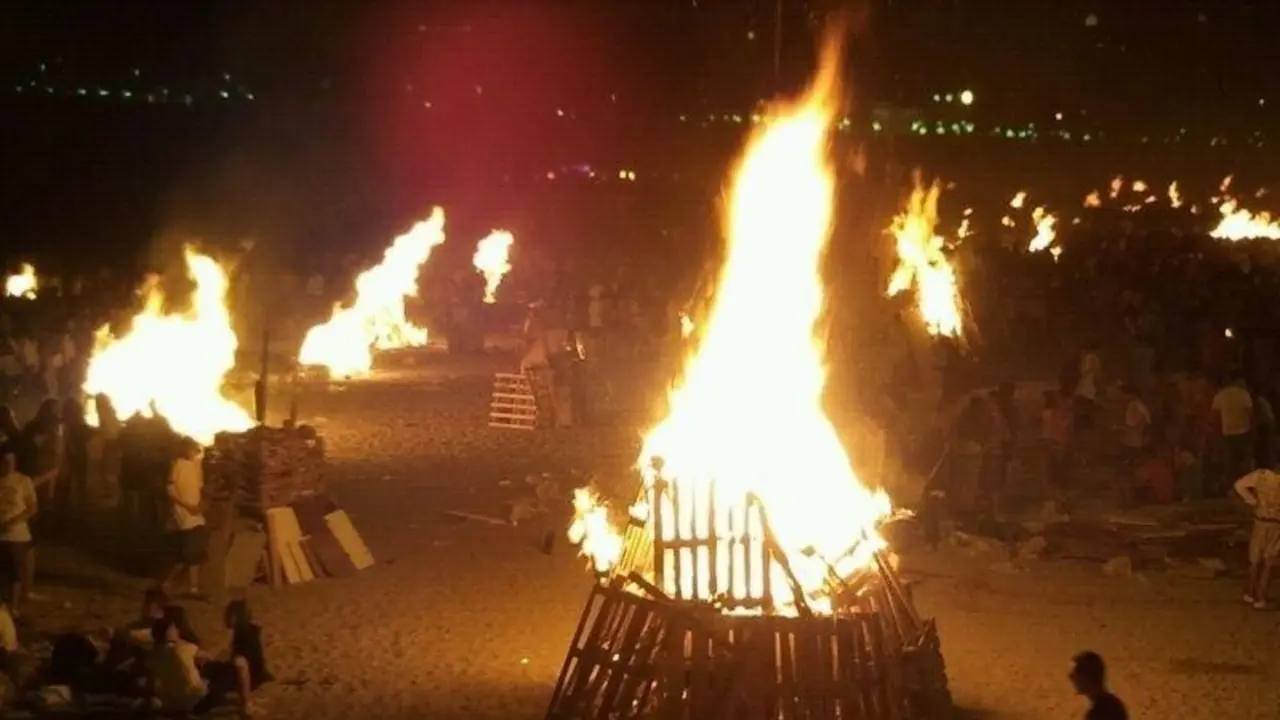 Hogueras en A Coru&ntilde;a en San Juan. - EP