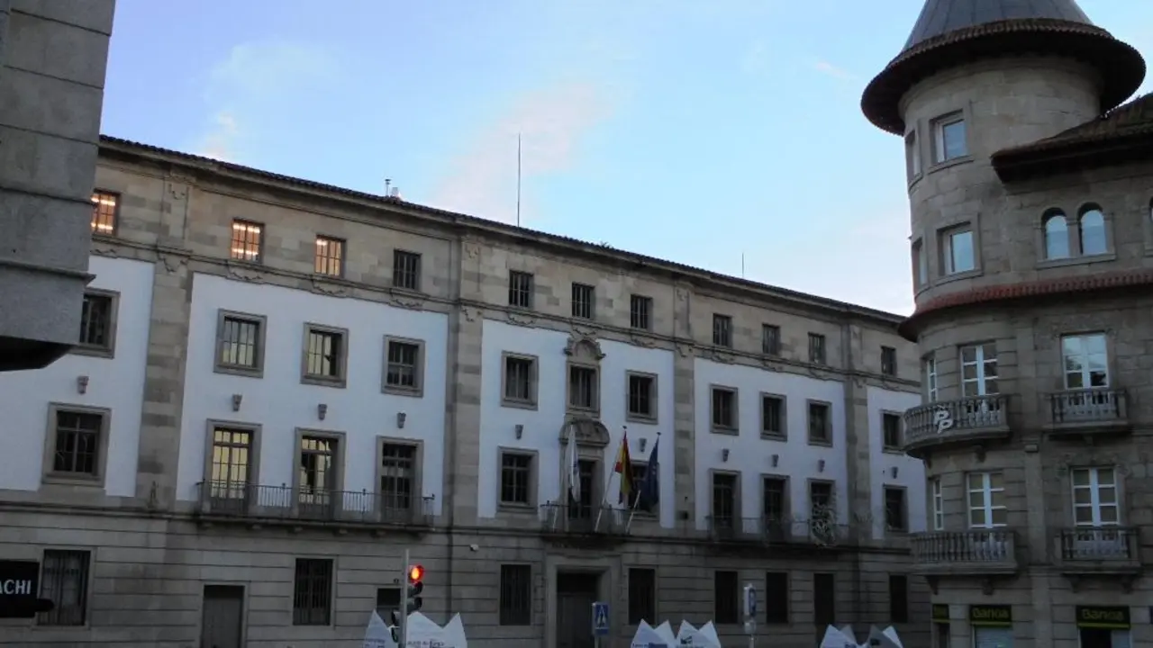 Audiencia de Pontevedra. - Wikimedia Commons