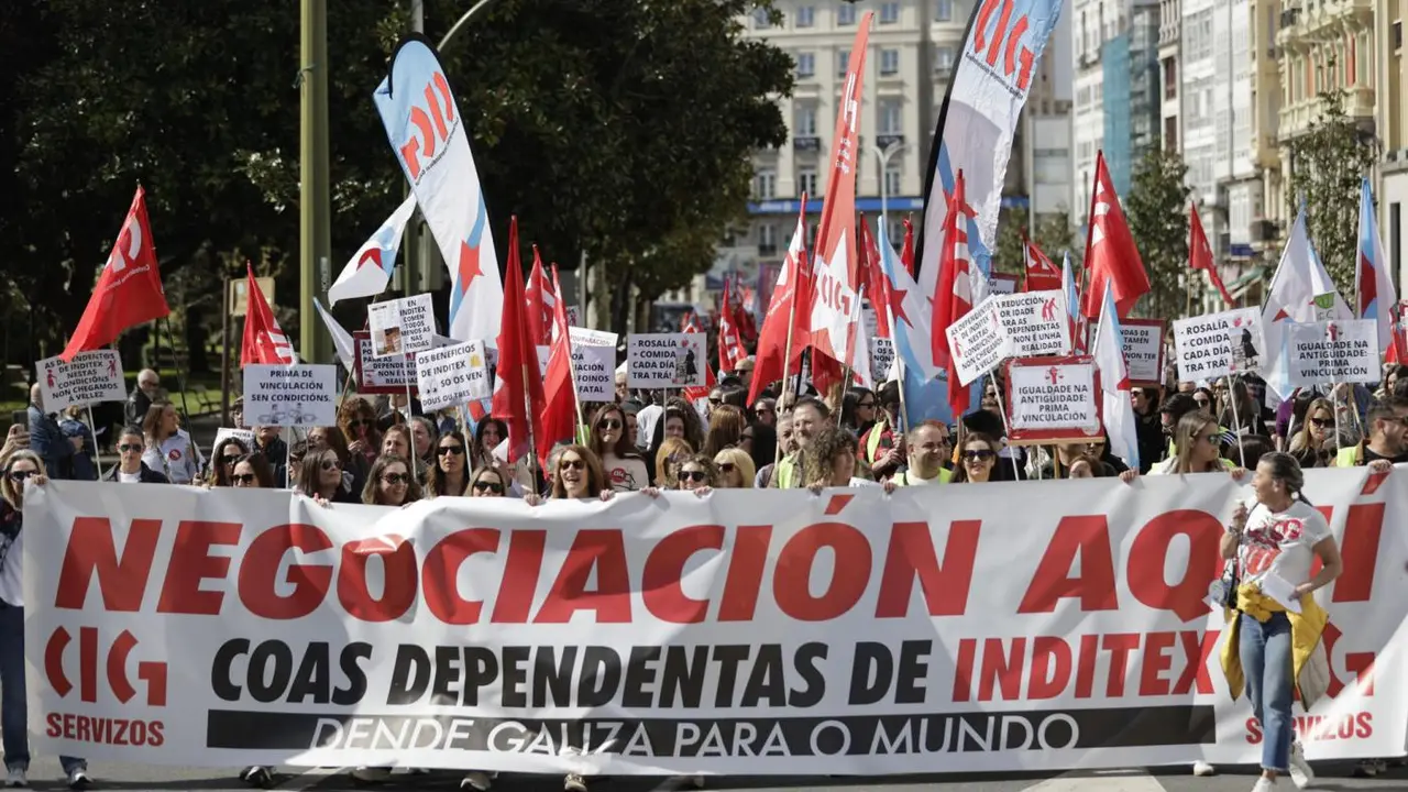 Manifestaci&oacute;n de empleados de Inditex en A Coru&ntilde;a. -  EFE Cabalar
