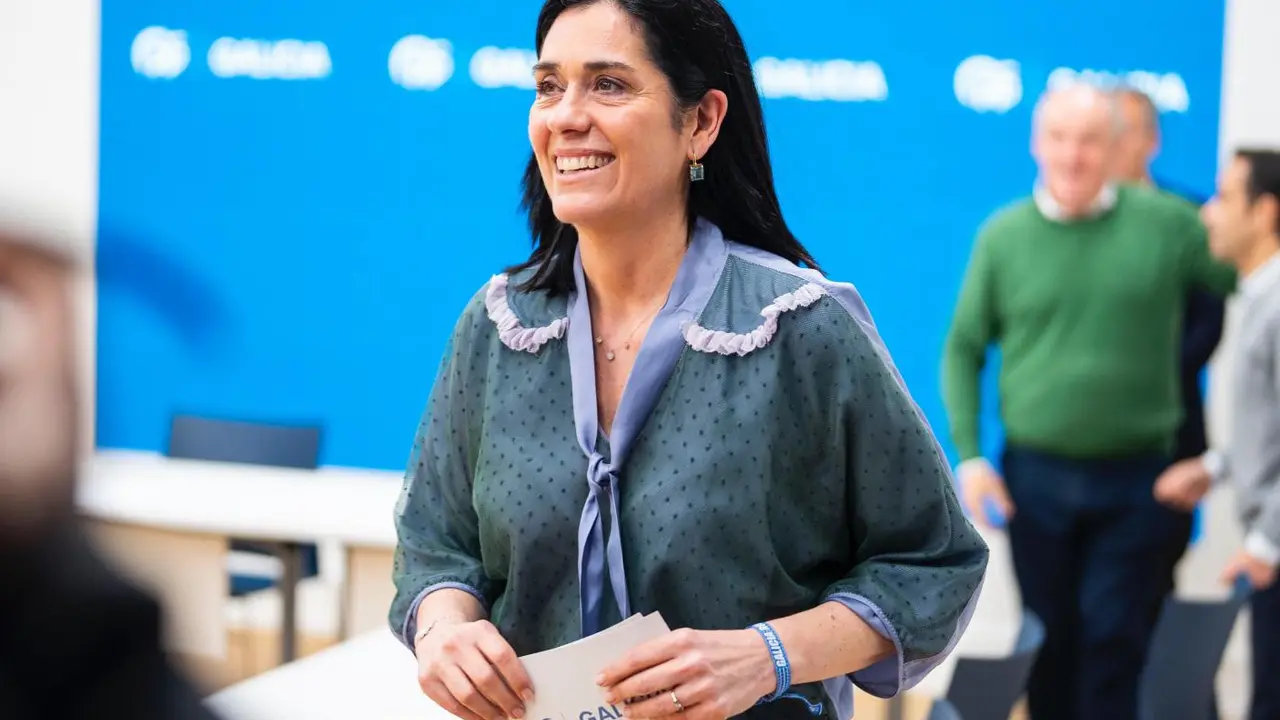Paula Prado. - EP