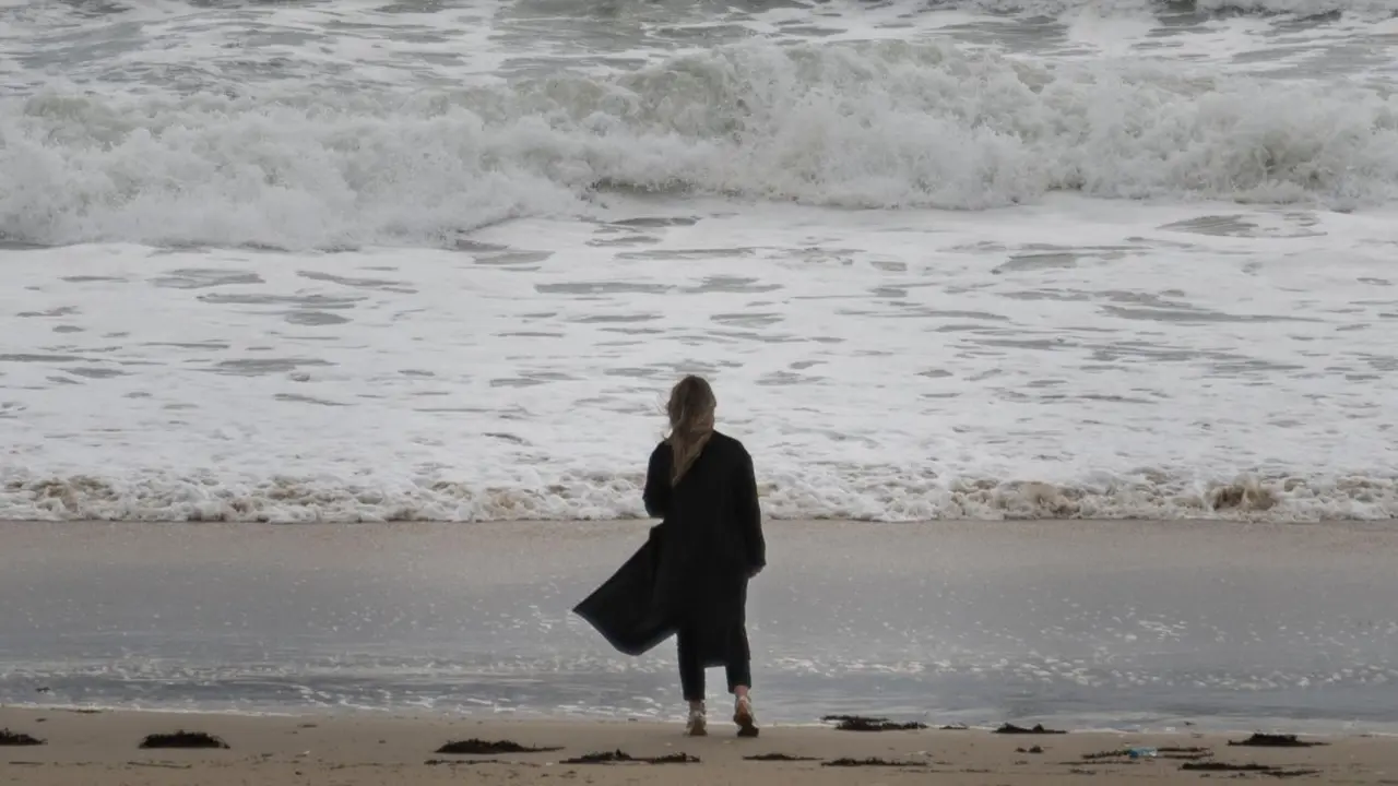 Oleaje en la playa de Silgar, en Sanxenxo. - Europa Press
