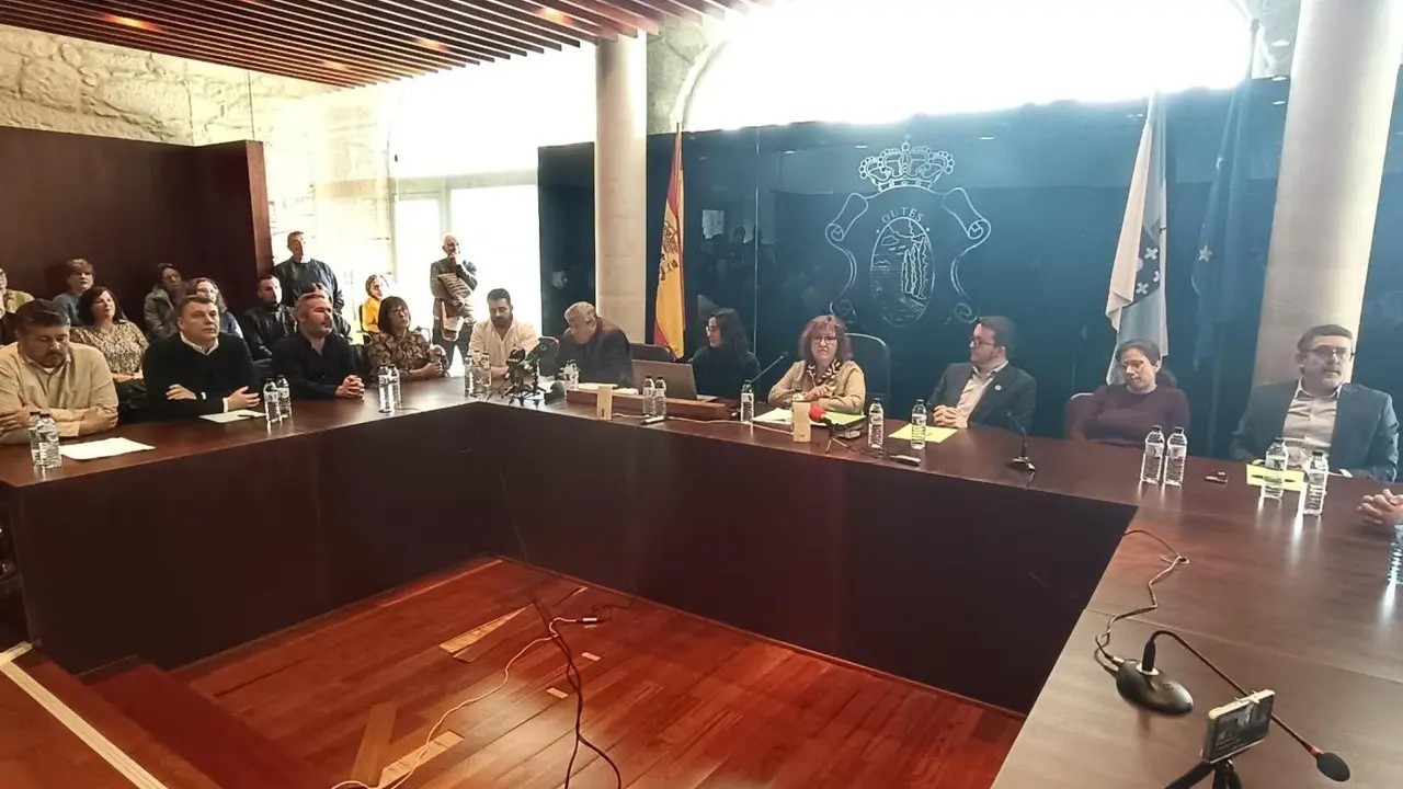 Pleno de debate de la moci&oacute;n de censura de Outes. - EP