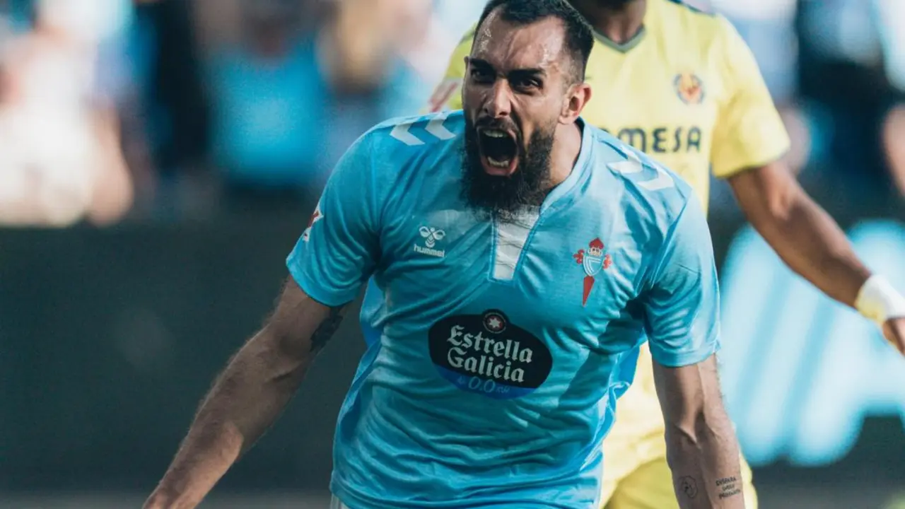 Borja Iglesias celebra su gol en el Celta-Villarreal. - @RCCelta / X