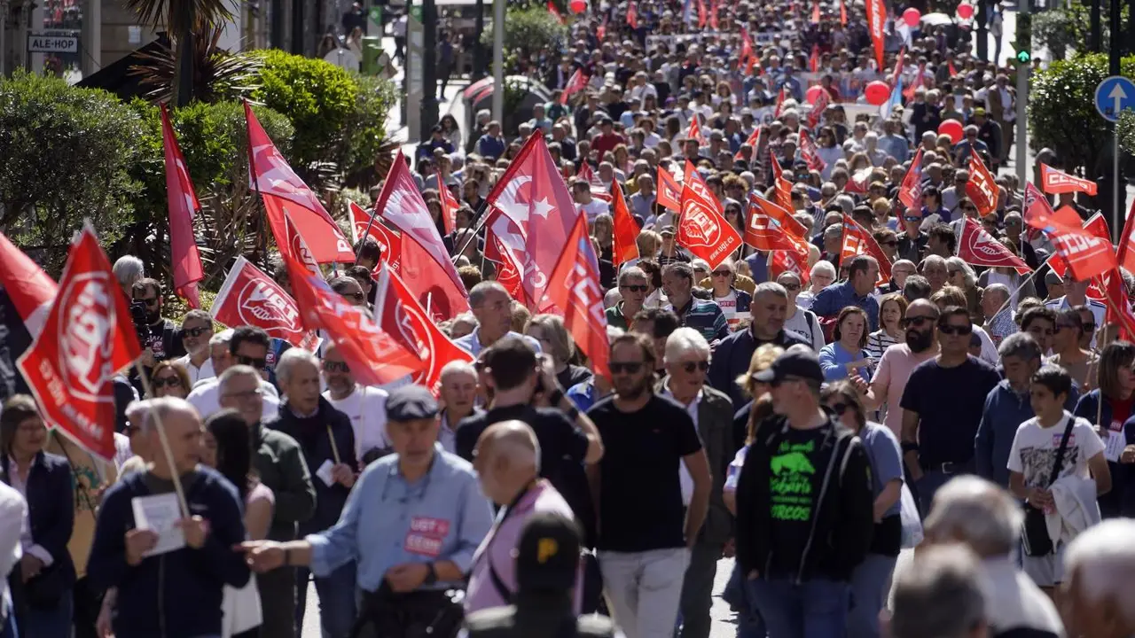 manifestaci&oacute;n por el D&iacute;a del Trabajador en Vigo. - Javier V&aacute;zquez / Europa Press