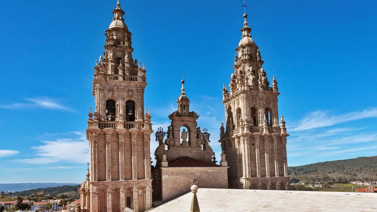 Torres de la catedral de Santiago de Compostela. - EP
