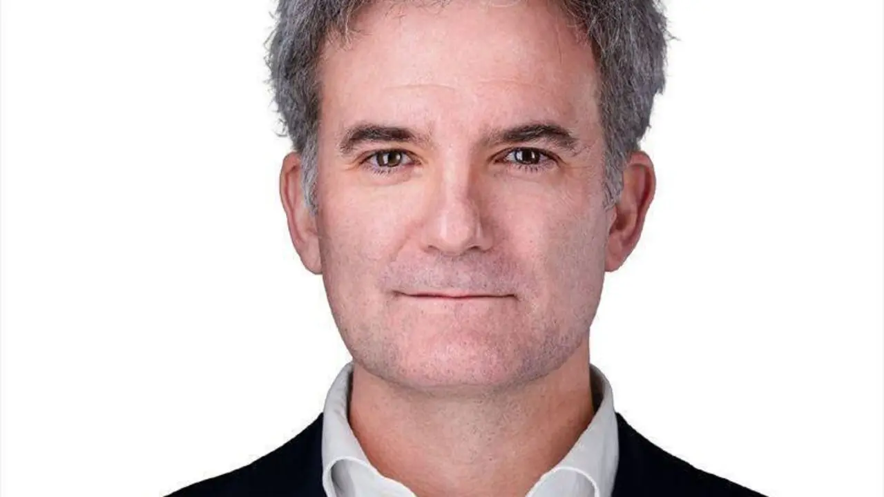 Luis Parras. - 