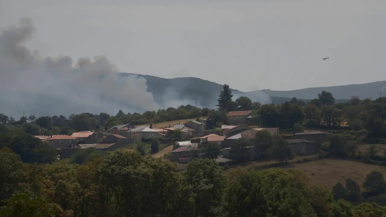 Vista de los incendios del Macizo Central. | Europa Press.