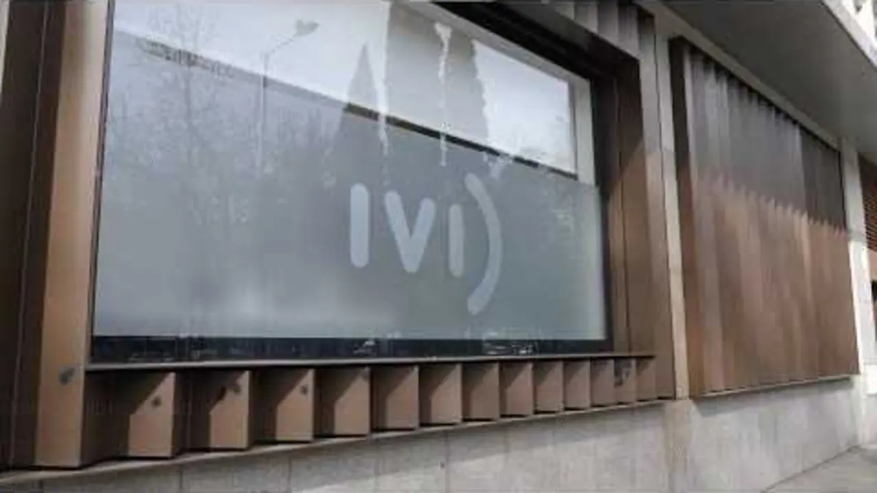 Cl&iacute;nica IVI.