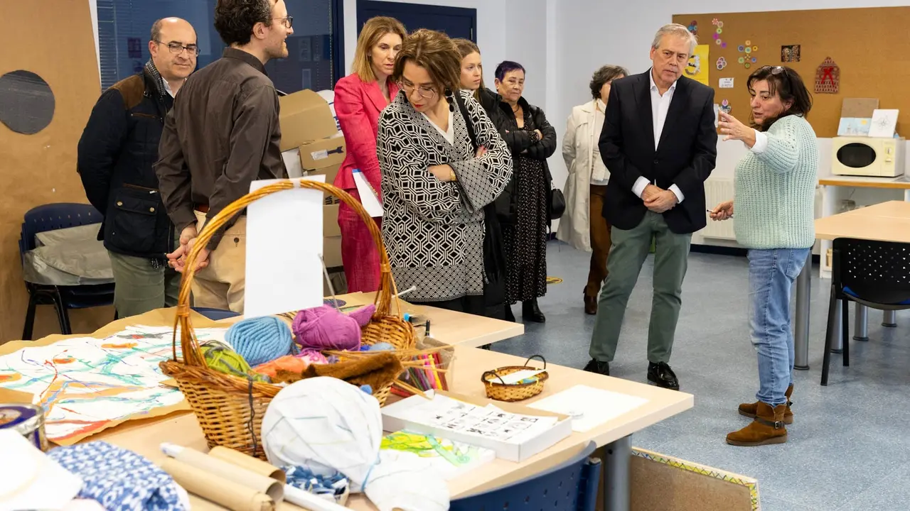El conselleiro de Sanidade, Antonio G&oacute;mez Caama&ntilde;o, visita la unidad de atenci&oacute;n a la drogodependencia de Santiago | XUNTA DE GALICIA / Europa Press