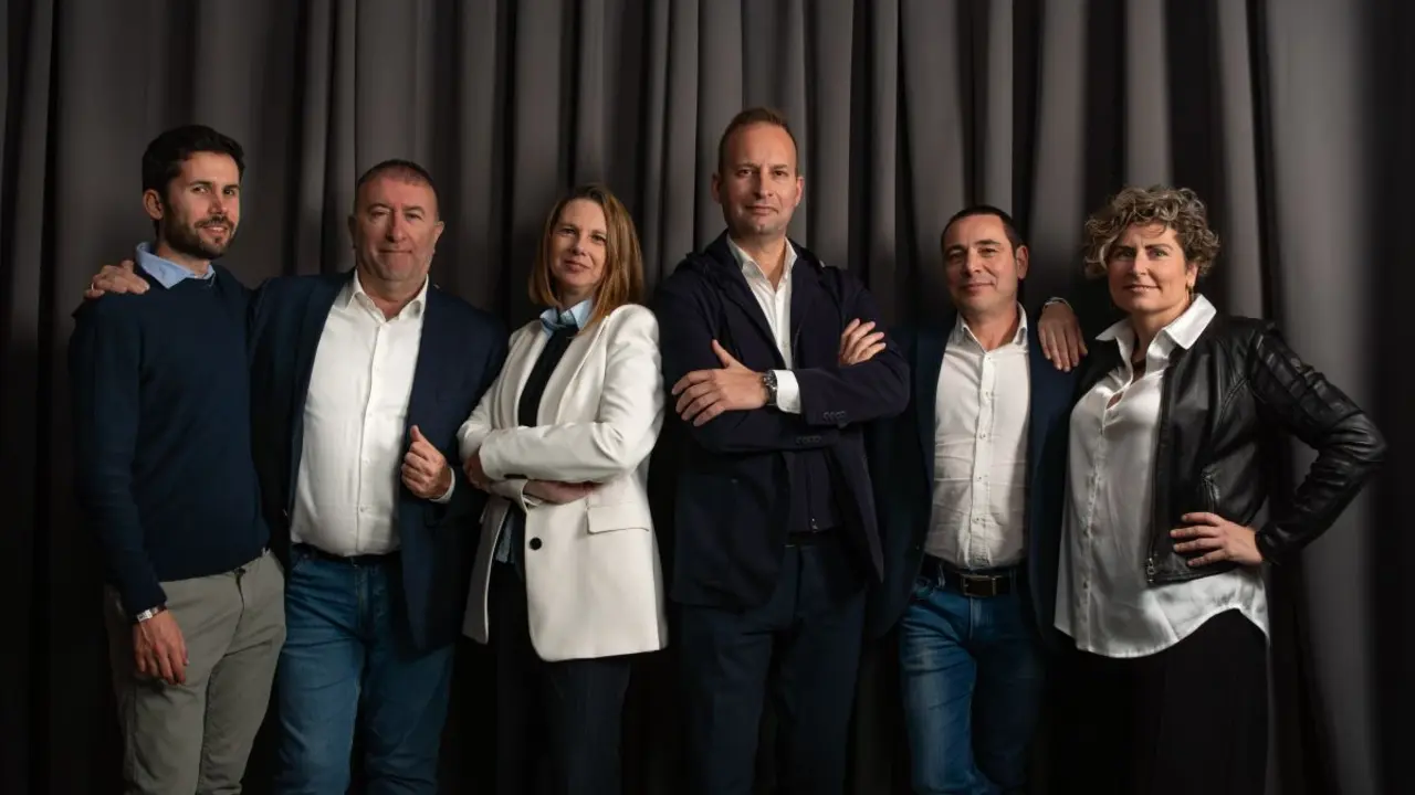 El equipo de NODUS al completo con Albert Pijuan, CEO de la compa&ntilde;&iacute;a, en el centro de la imagen | Foto de NODUS