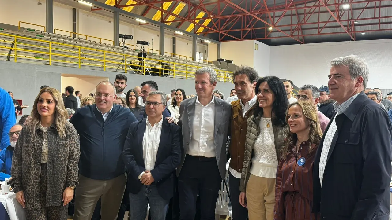 El secretario general del PP, Miguel Tellado, participa en la primera Romer&iacute;a popular en O Carballi&ntilde;o, Ourense | EP