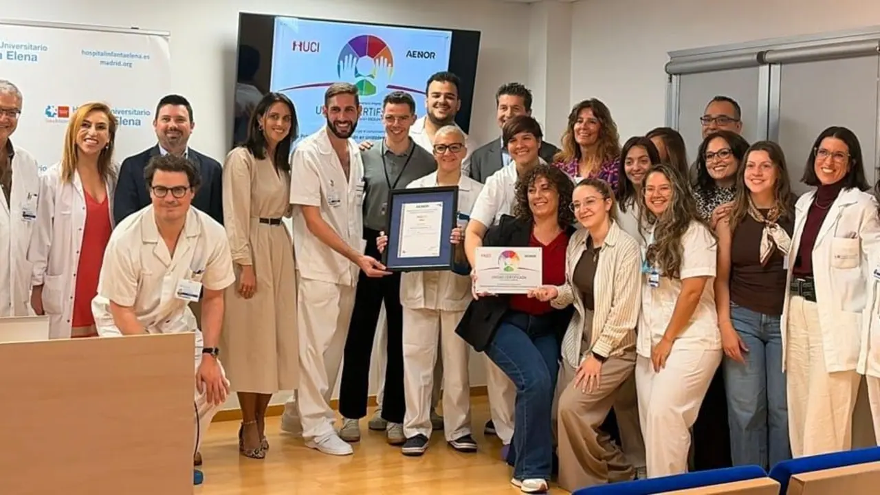 Profesionales de la UCI | Foto del Hospital Universitario Infanta Elena