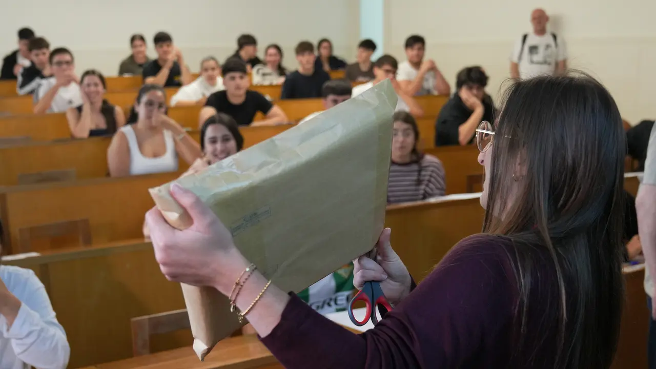 Alumnos durante la PAU 2026. | Europa Press.